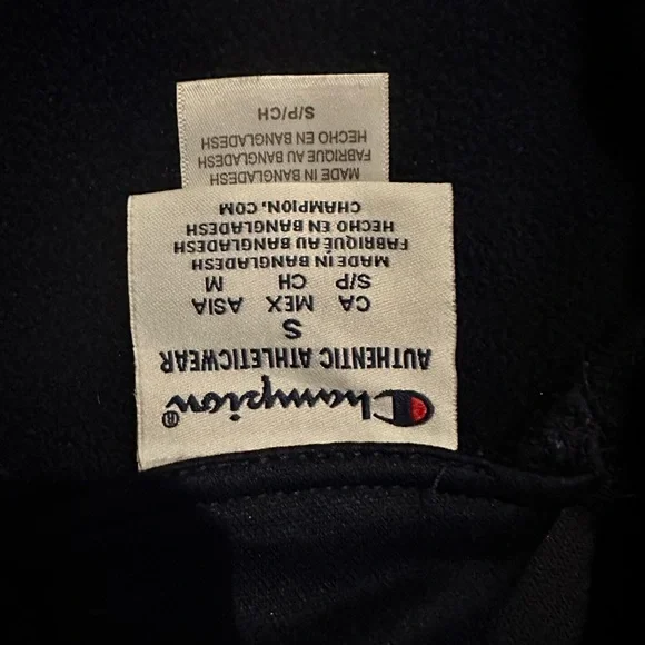 Small Penn State Champion 1/4 zip pullover - Picture 3 of 4